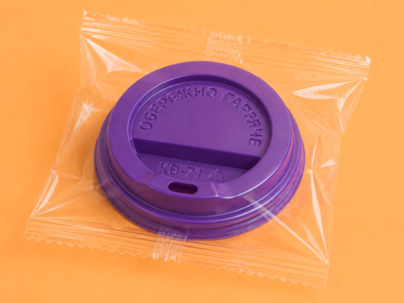 Кришка фіолетова запакована Optipak Deckel für Pappbecher in Einzelverpackung D 69–91 mm Großhandel 1